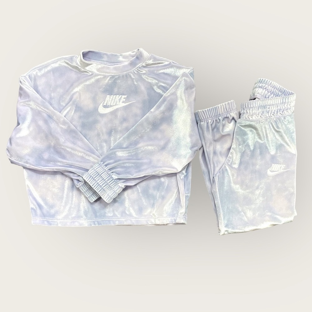 NIKE | Velour Jogger Set